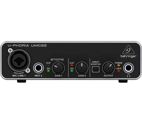 Behringer UMC22