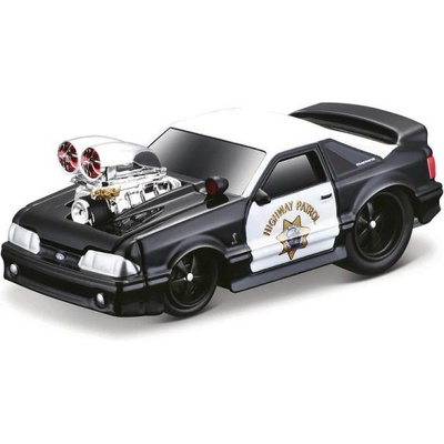 Maisto - Muscle Machines - 1993 Ford Mustang SVT Cobra, 1: 64
