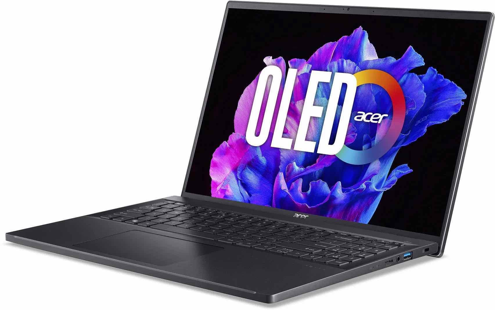 Celokovový notebook Acer Swift Go 16 v barvě Ice Black