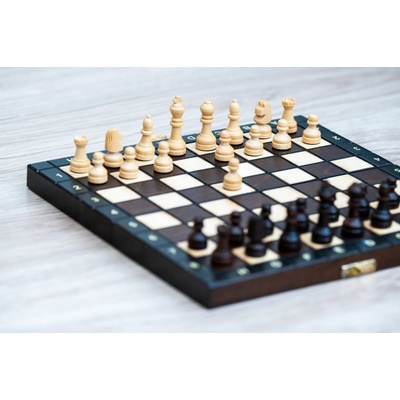 Drevené šachy a Backgammon malé