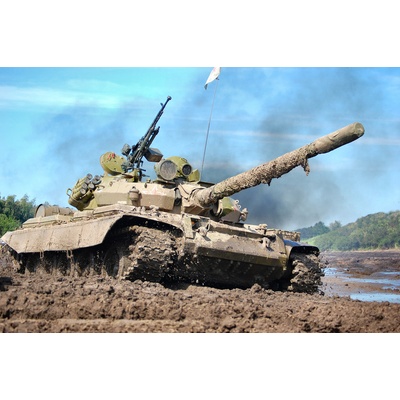 Do terénu 6 - TANK T-55