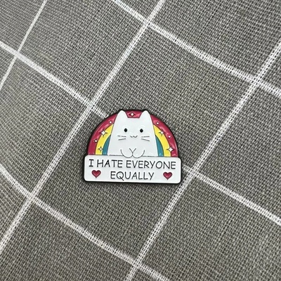 Pinarna Kočička s duhou I hate everyone equally Nenávidím všechny stejně