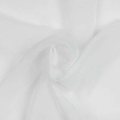 Carrara záclona 300 cm v 3 farbách Farba: Biela