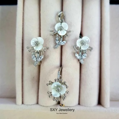 SXY Jewellery Дамски сребърен комплект "Цветe" | SS4142