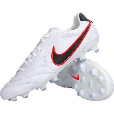 Nike Tiempo
