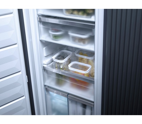 Miele FNS 7774 D