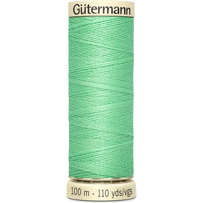 205 Univerzální šicí nit Gütermann 100% PES, zelená