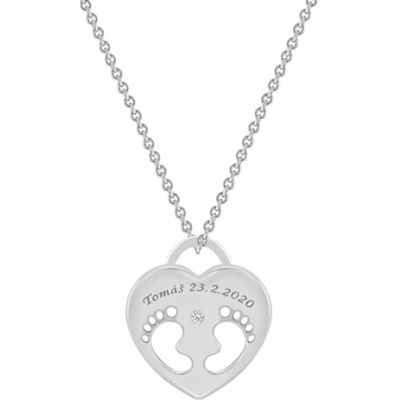 Eppi Stříbrný přívěsek dětské nožičky s diamantem a gravírem Olivia P44241