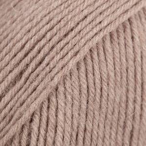 DROPS Design Fabel Uni Colour 101 Beige Плетива прежда (1070101)