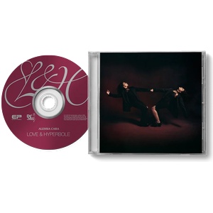 Universal Cara Alessia: Love & Hyperbole - CD (080006)