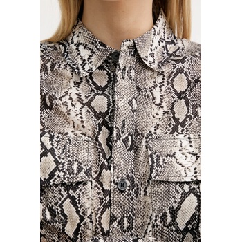 Michael Kors Памучна риза MICHAEL Michael Kors дамска в бежово със свободна кройка с класическа яка MT540WAK6A (MT540WAK6A)