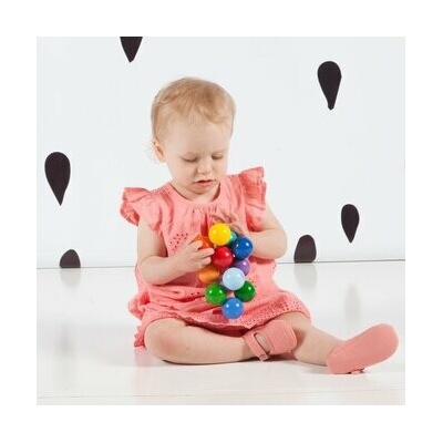Manhattan Toy Drevené korálky Classic Baby Beads