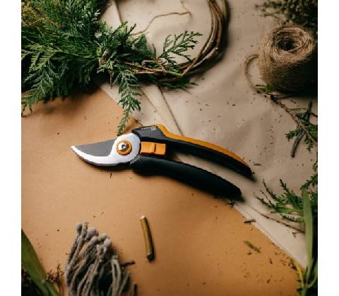 Fiskars L Solid (P341) 1057164