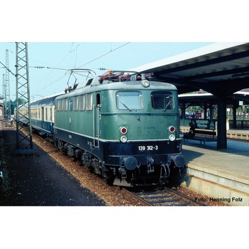 Piko Електрически локомотив br 139, db iv (21788)