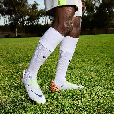 Nike Phantom gx ii acad ease fg/mg oly