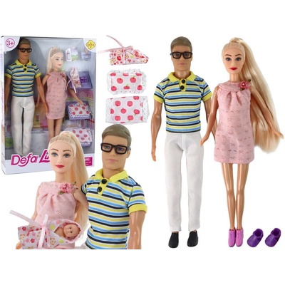 mamido Kevin a těhotná Lucy růžová