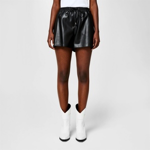 HUGO Къси панталони HUGO Hesear Shorts - Black