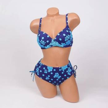 Image 1 of Стилен бански с цветя и точки в сини нюанси - чашка c