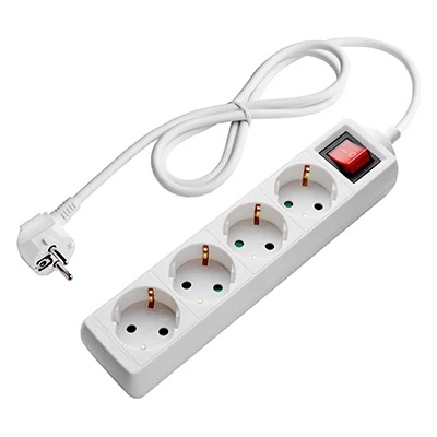 OPTONICA 4 Plug 3 m Switch (7610)