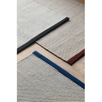 HAY Вълнен килим HAY Bias 140 x 200 cm в бяло (AD857.A665.AO14)