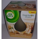 Svíčky Air Wick Essential Oils Infusion Vanilla & Brown Sugar 105 g