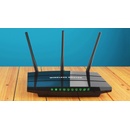 NETGEAR Nighthawk M7 Pro (MR7450-100EUS)