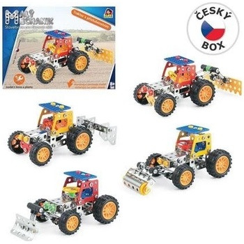 MADE Malý mechanik traktor s pluhem model 462