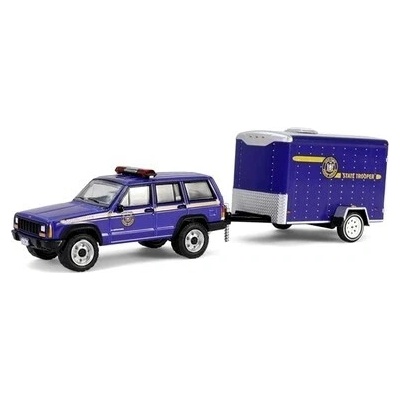 GreenLight Sada: Policejní Jeep Cherokee 2001 s přívěsem 1:64