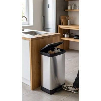Curver® Kôš DECO PEDAL BIN, 50 l, čierny/strieborný