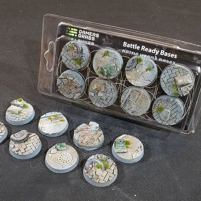 Podstavce Urban Warfare kulaté 32mm nabarvené 8 ks