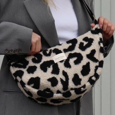 Studio Noos Crossbody Teddy Holy Cow