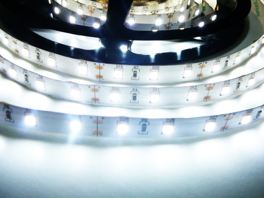 Solution LED 07703