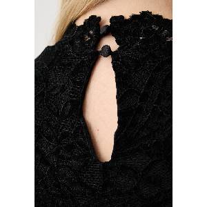 GUESS блуза дамска от дантела DESIREE (W6BP30.K6382)