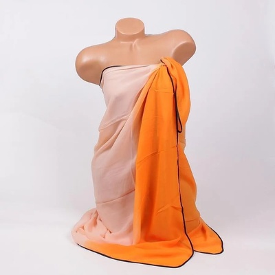 Двуцветно плажно парео в оранжево и цвят праскова