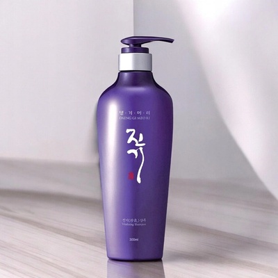Daeng Gi Meo Ri Revitalizační šampon Vitalizing Shampoo 300 ml