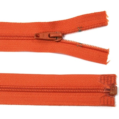 Spirálový zip no.3 rozepínací 30cm - oranžový color: 557 oranžová