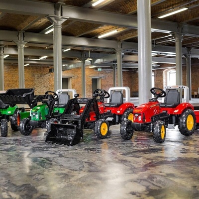 Falk Traktor s přívěsem na pedály