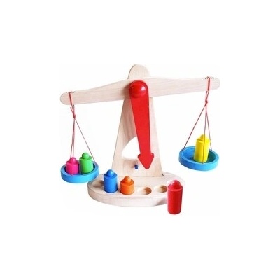 Bilbo Dřevěná váha 22 cm P23956
