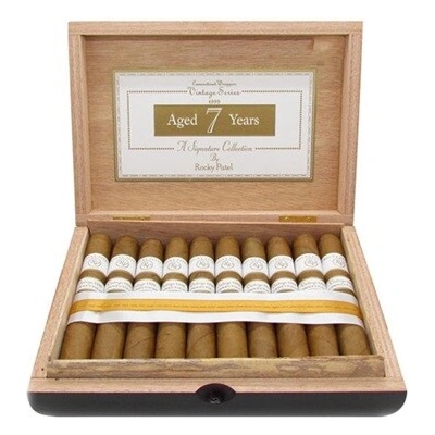Rocky Patel Vintage 1999 Corona 20 ks