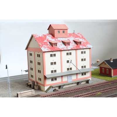 Igra Model TT Sýpka Dačice stavebnice Laser Cut 240008