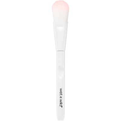 Wet n Wild Essential Foundation Brush plochý štětec na make-up 1 ks – Zbozi.Blesk.cz