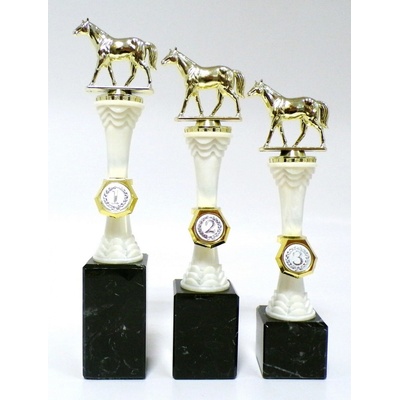 VIZINGR Kůň trofeje s pořadím 121-P046 28 cm