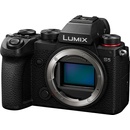 Panasonic Lumix DC-S5