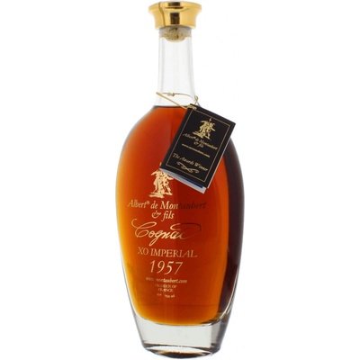 Cognac Albert de Montaubert 1957 40% 0,7 l (Dřevěný obal)