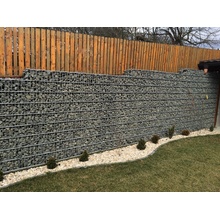 TopGabion Gabionový plot - v. 0,4 m, d. 2,5 m, š. 20-40 cm, oko 5x20 cm bez sloupku