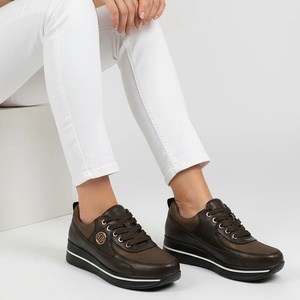  Сникърси A18213-2 Brown