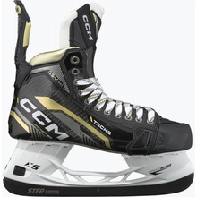 CCM Tacks AS-V Pro Senior
