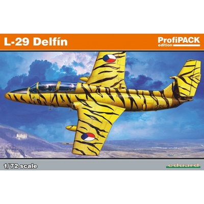 Eduard L 29 Delfín PROFIPACK 7096 1:72