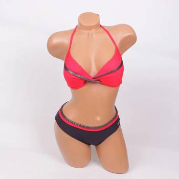 Image 1 of Бански в червен и черен цвят с лъскава лента