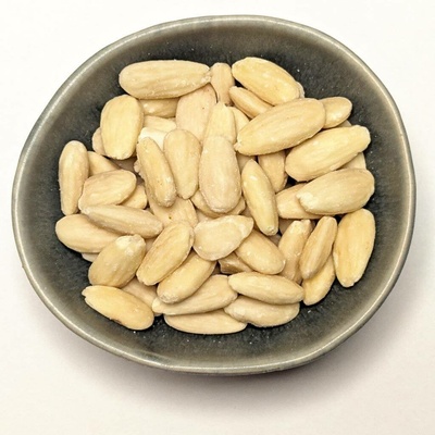 HOS Mandle jádra loupaná 500 g